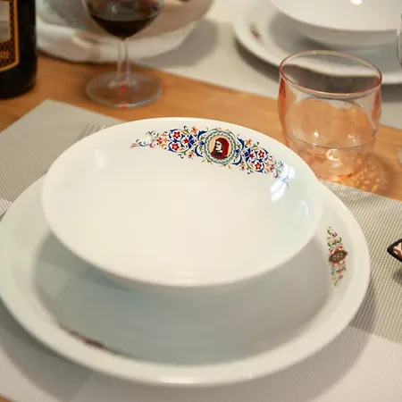 Ricasoli 37 Brand New In Center - Flo *